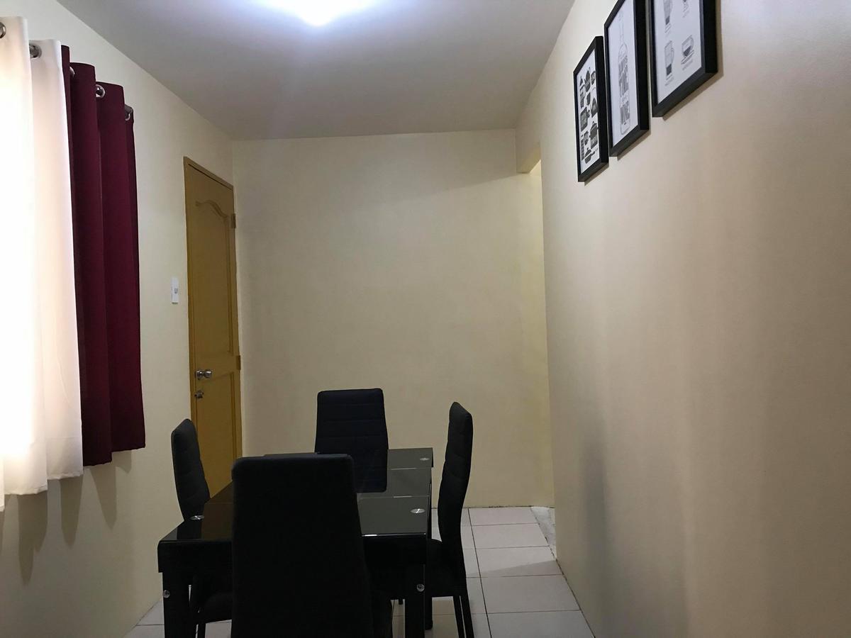 Rv3 Transient House Otel Angeles Dış mekan fotoğraf