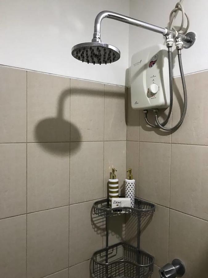 Rv3 Transient House Otel Angeles Dış mekan fotoğraf