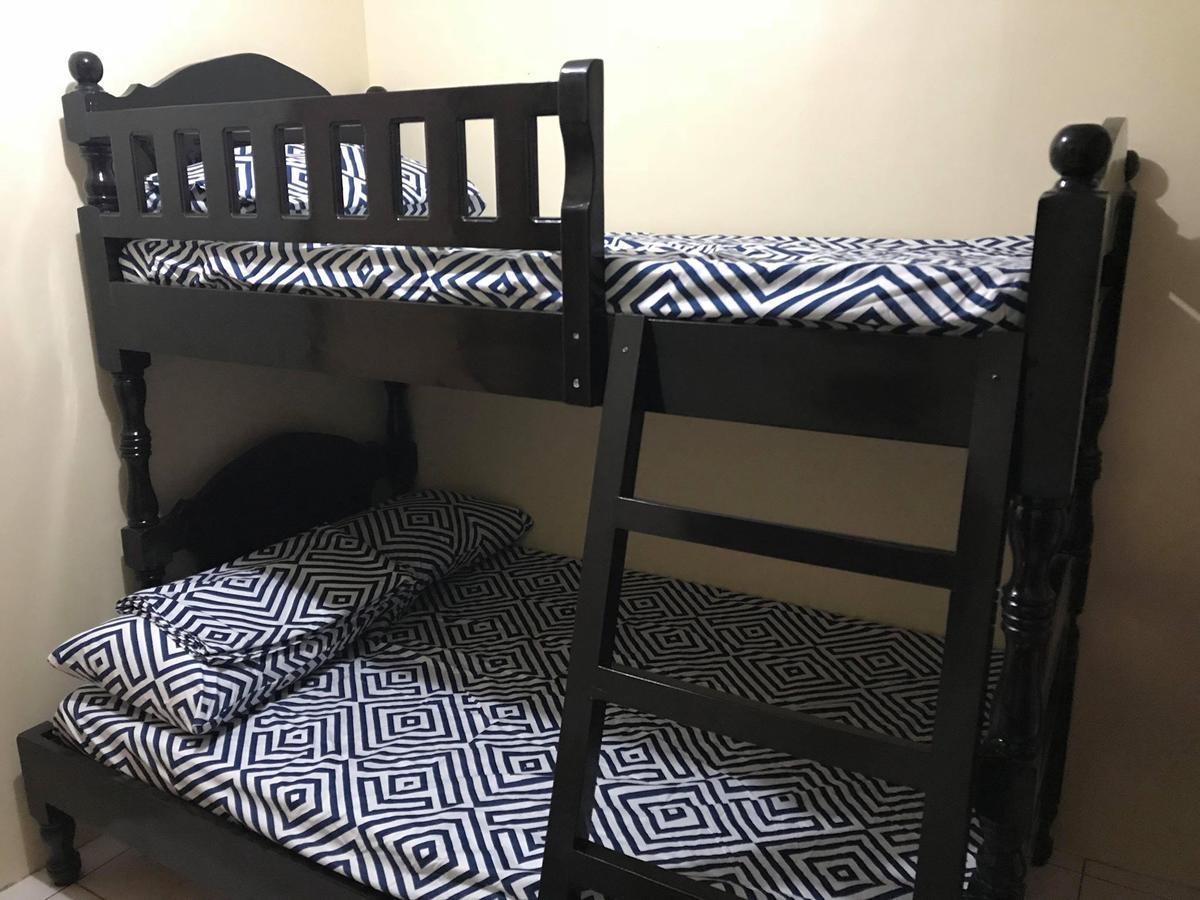 Rv3 Transient House Otel Angeles Dış mekan fotoğraf